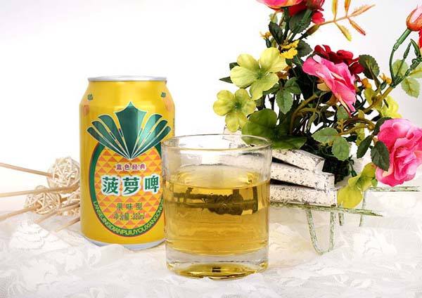 菠蘿啤算是啤酒嗎？菠蘿啤和啤酒的區(qū)別是什么