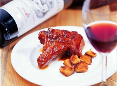 常見食物如何搭配紅酒？炸雞如何搭配紅酒？
