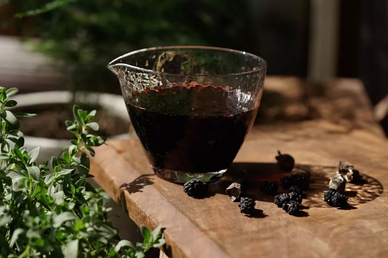 怎樣制作桑葚酒？桑葚釀酒的制作方法