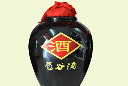 喝玉米酒有什么好處？玉米酒和高粱酒有什么區(qū)別？