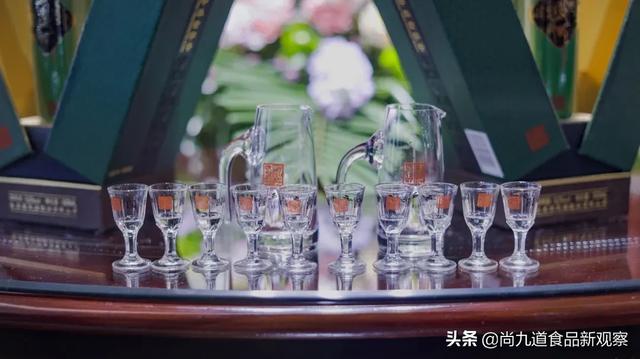 國艷西鳳酒將拿出15000瓶“國艷金裝A版”免費贈送給消費意見領(lǐng)袖