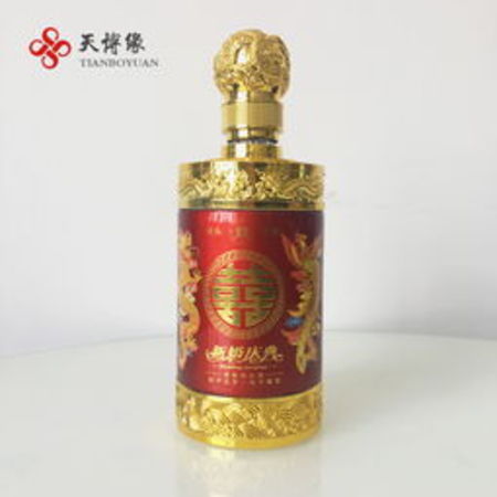 山東黃河王酒業(yè)軍航功勛52白酒(山東黃河王酒業(yè)有限公司軍航酒)