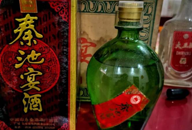 四特酒什么意思(四特酒的四特什么意思)