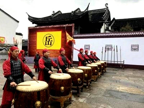 岳家軍酒價(jià)格(岳府酒多少錢一瓶)