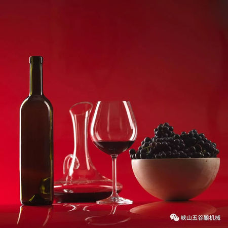 紅酒發(fā)酸了是什么問題(紅酒喝著有點發(fā)酸是怎么了)