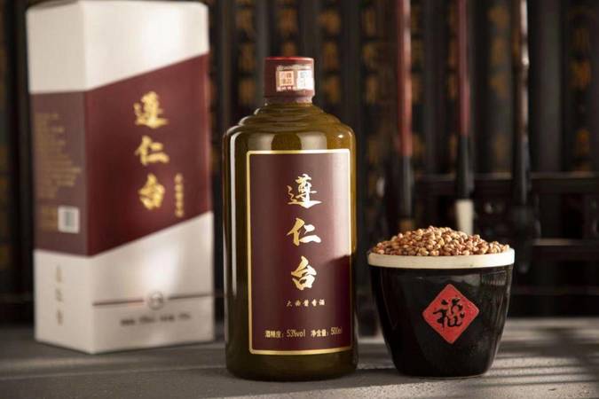 虎膠酒喝了有什么好處(蜂膠泡酒喝有什么好處)