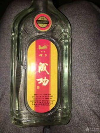 2000年泰山御酒價(jià)格表(泰山御酒價(jià)格表和圖片)