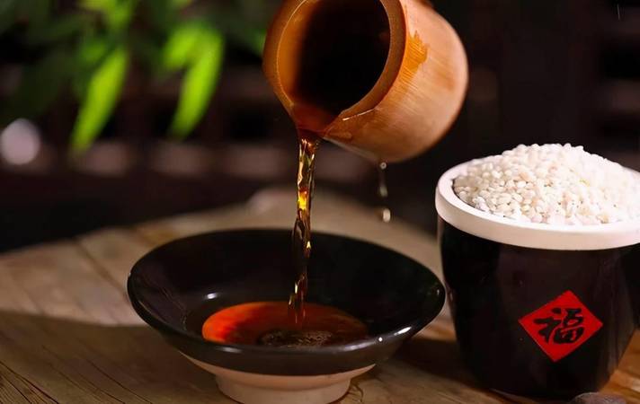 會(huì)稽山唐床黃酒多少錢(會(huì)稽山黃酒一箱多少錢)
