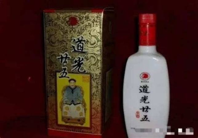 清香型白酒和醬香白酒哪個好,醬香白酒和濃香型白酒哪個好