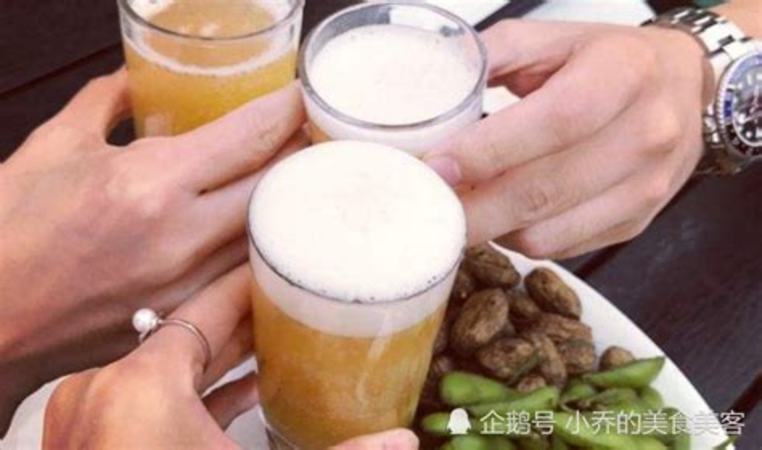 為什么啤酒越喝越多,兩瓶啤酒就到