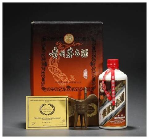 茅臺(tái)小瓶酒為什么便宜了,為什么同是糧食酒